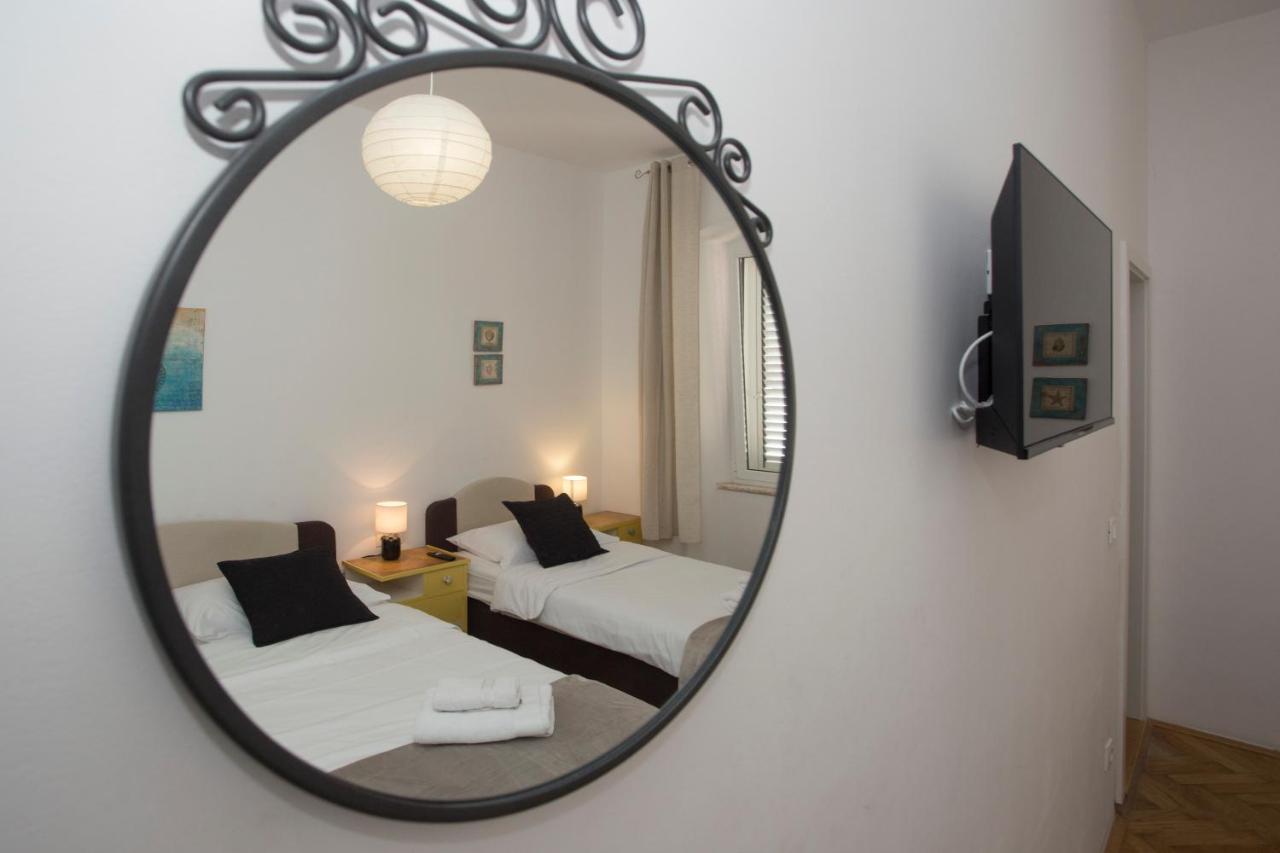 Town Place Apartment Spalato Esterno foto