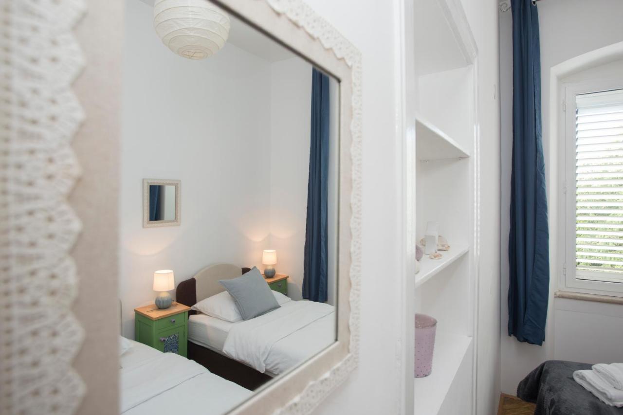 Town Place Apartment Spalato Esterno foto